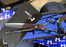 Load image into Gallery viewer, MASTER SHEARS AP-722 (fishbone) 7.5"
